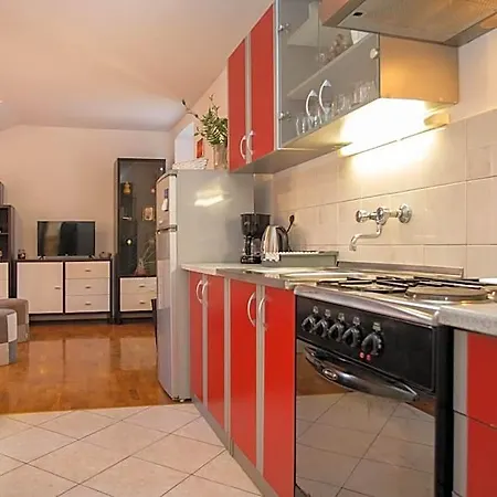 Kika Hotel 3*