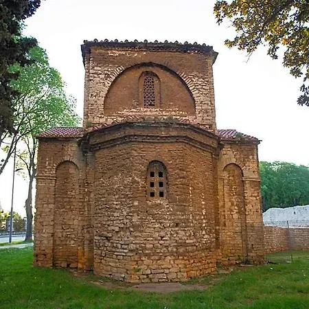 Kika Pula