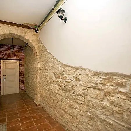 Kika Hotel