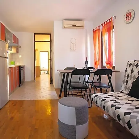 Kika Hotel 3*
